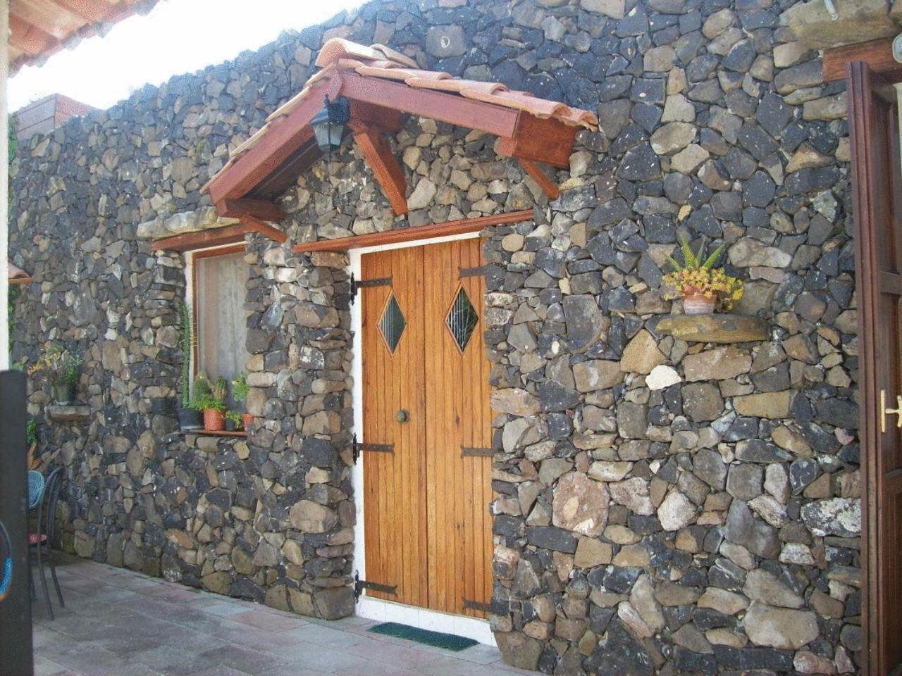 B&B Domo De Pedra Tottubella Extérieur photo